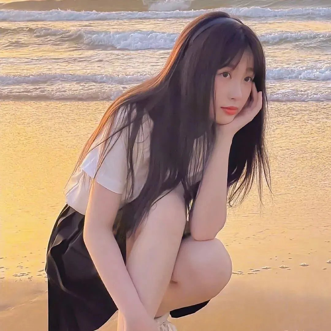 屋顶人海报
