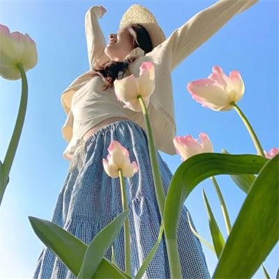 有朵云像你海报